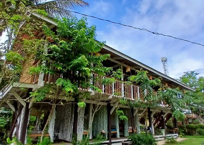 Bohol Hammock Hostel